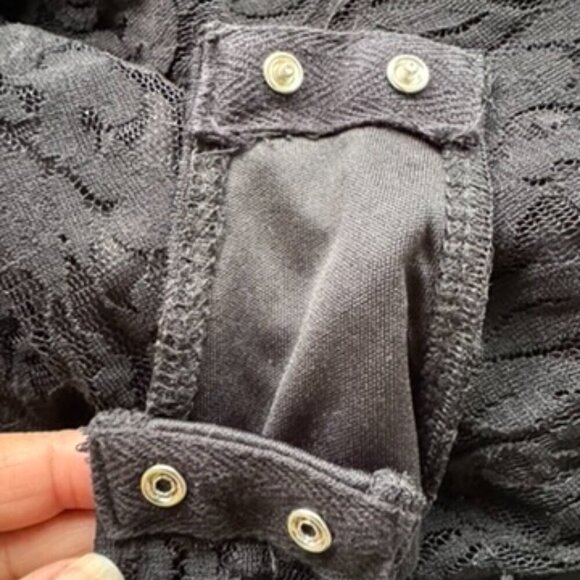 🩵 Black Lace Balletcore Bottom Snap Bodysuit Witchy Whimsygoth L - Picture 6 of 7